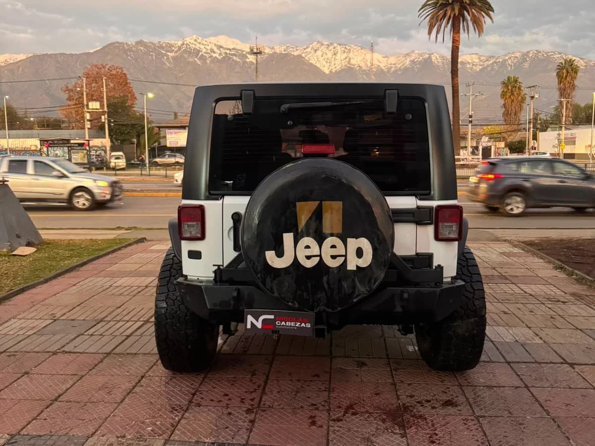 JEEP WRANGLER SPORT 4X4 3.6 AT GLX 2.4 2014 - Imagen 4