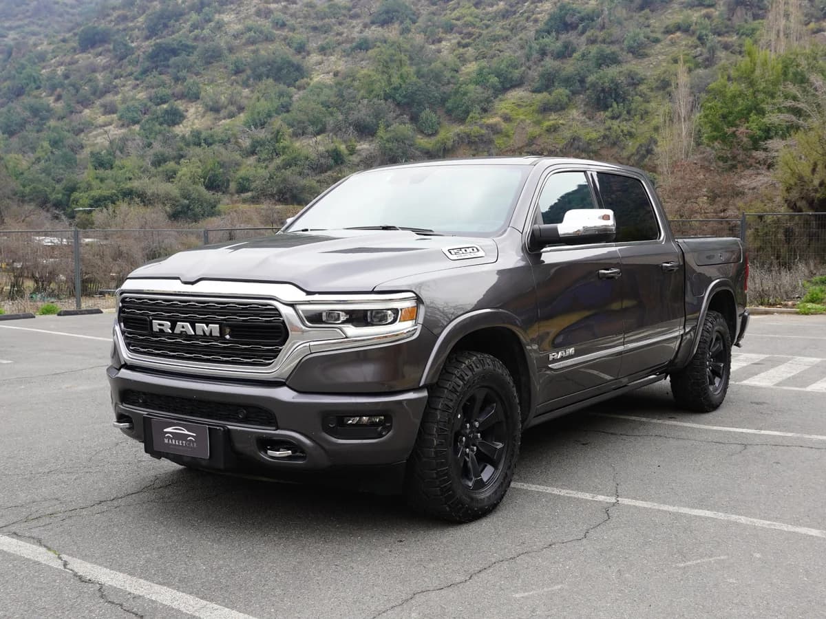 RAM 1500 Limited año 2023 - Imagen 1
