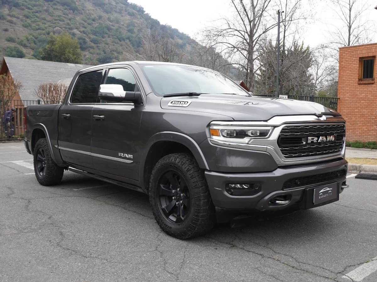 RAM 1500 Limited año 2023 - Imagen 3