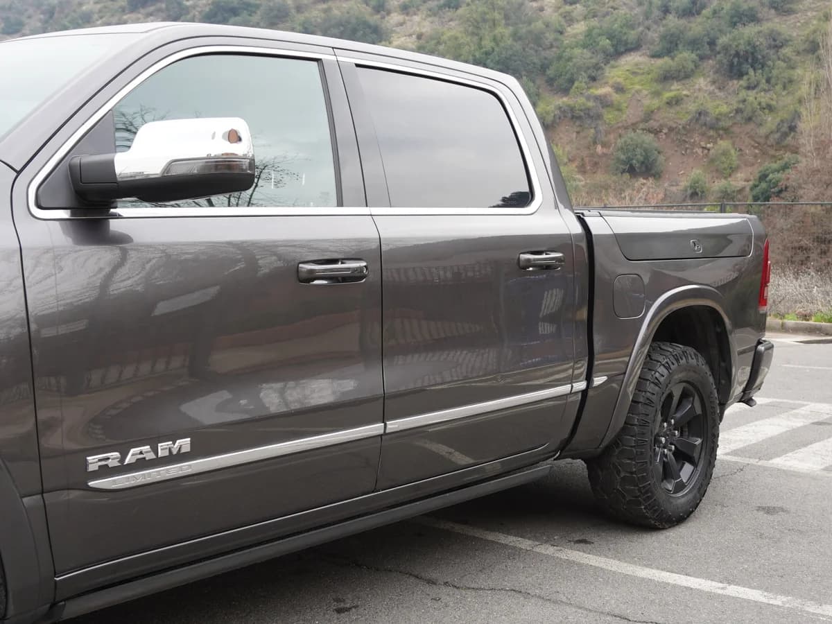 RAM 1500 Limited año 2023 - Imagen 9