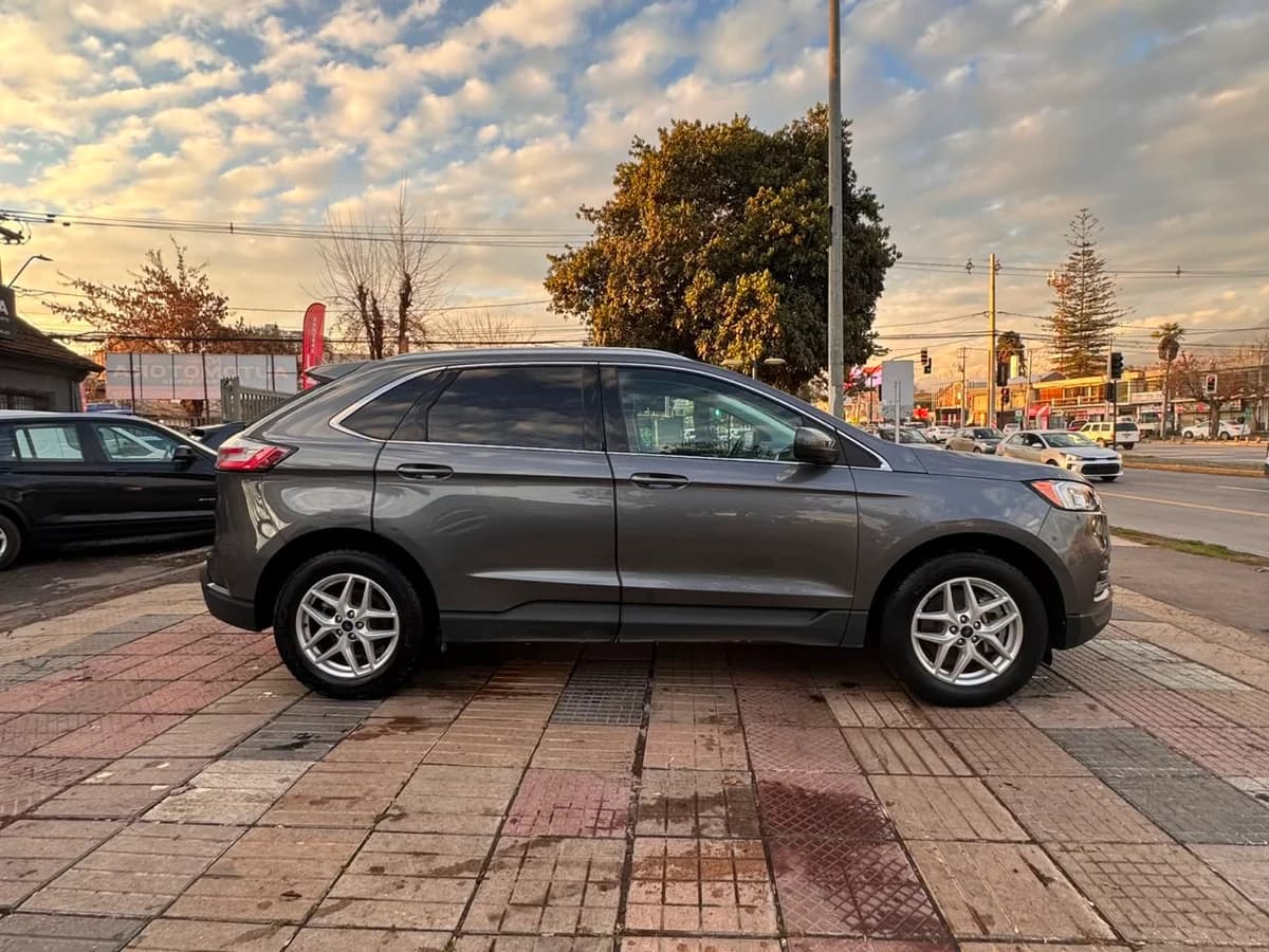 FORD EDGE 2.0 AT ECOBOOST AUTOMÁTICA 2022 - Imagen 4