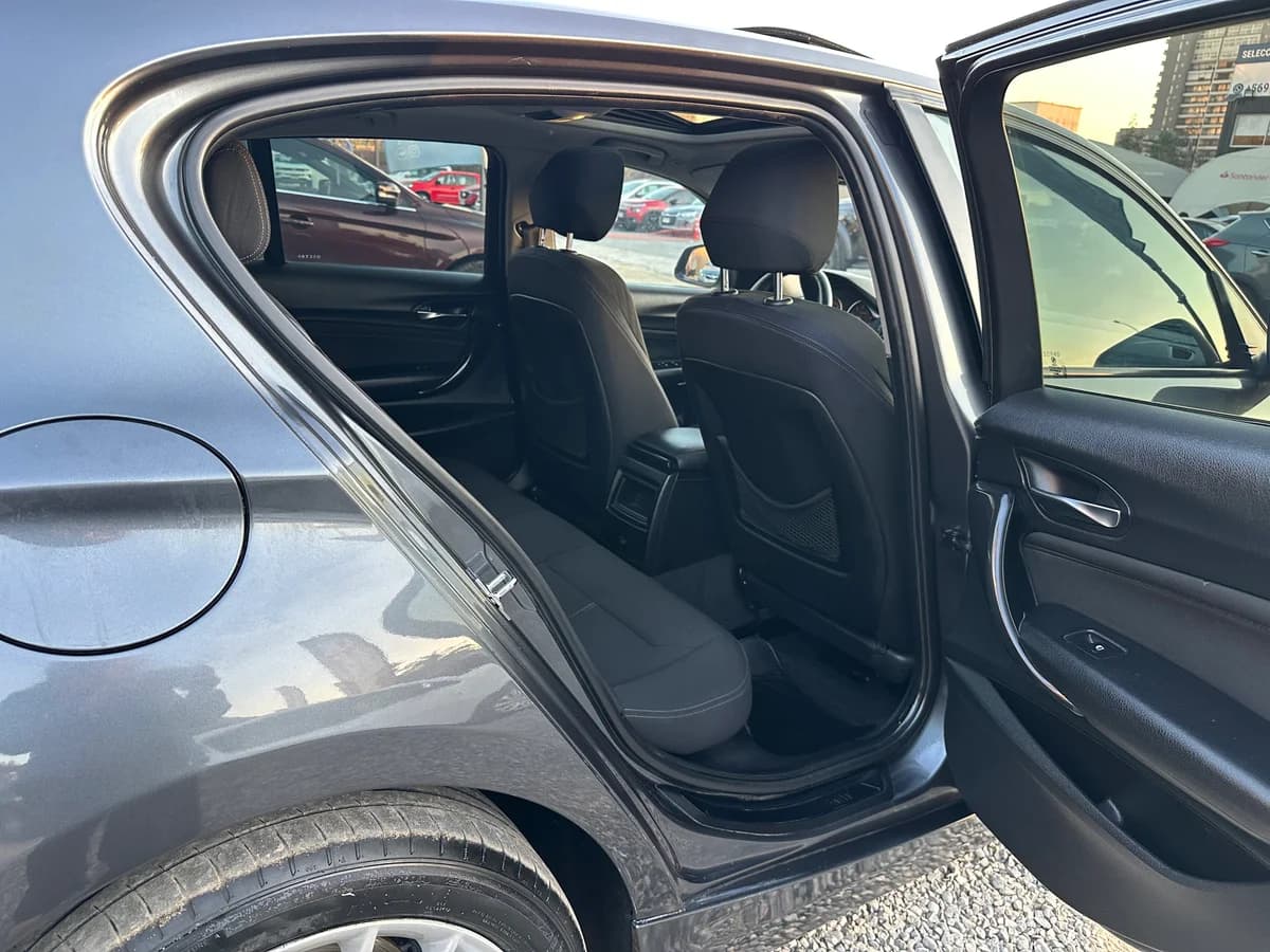 BMW 116I Sport 1.6 AUT SUNROOF 2012 - Imagen 17