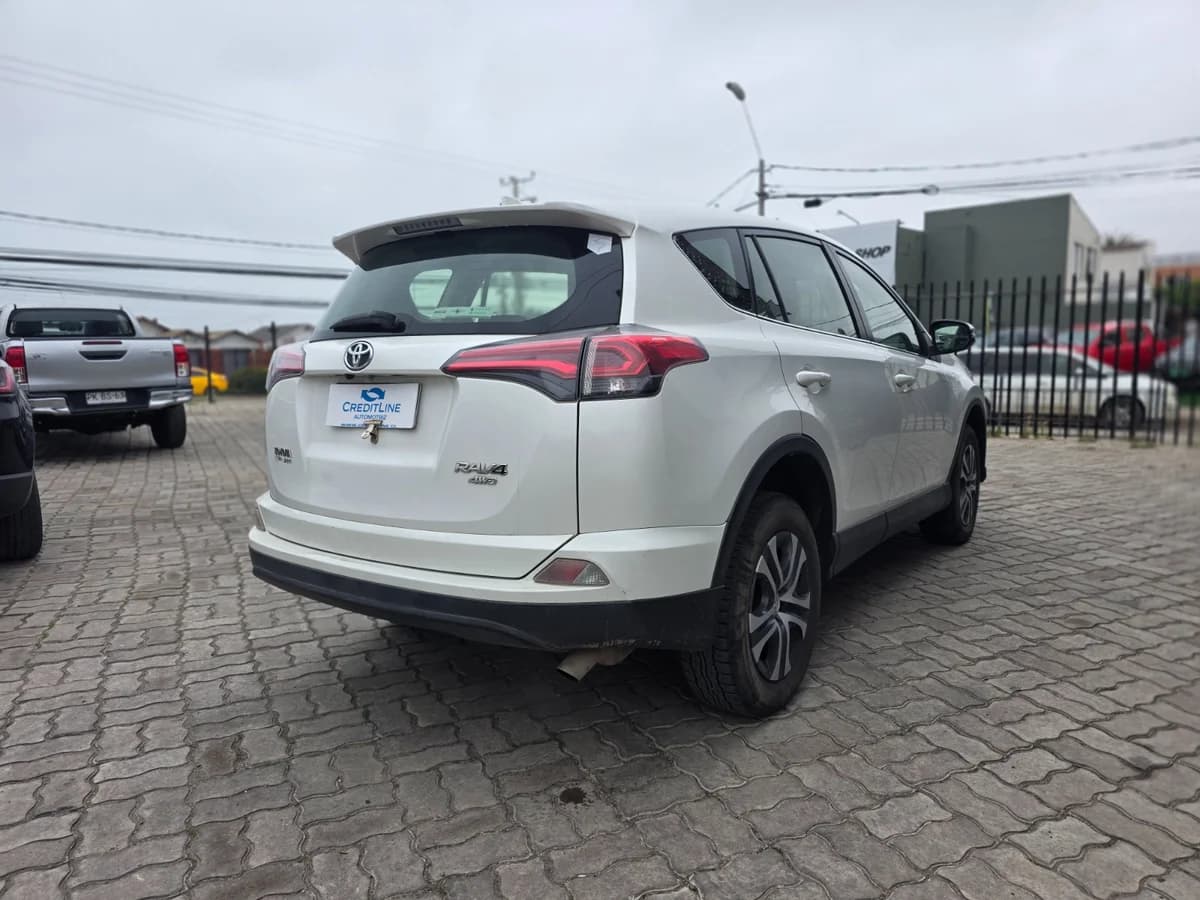TOYOTA Rav4 2.0 4X4 2017 - Imagen 7