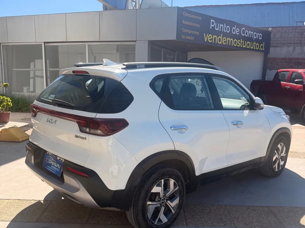 KIA SONET EX 2023 MT - Imagen 4