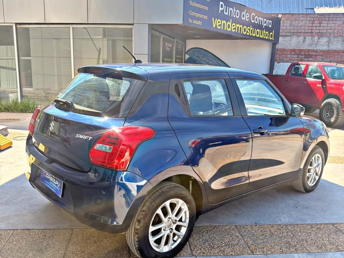SUZUKI Swift 1.2L 2023 - Imagen 6