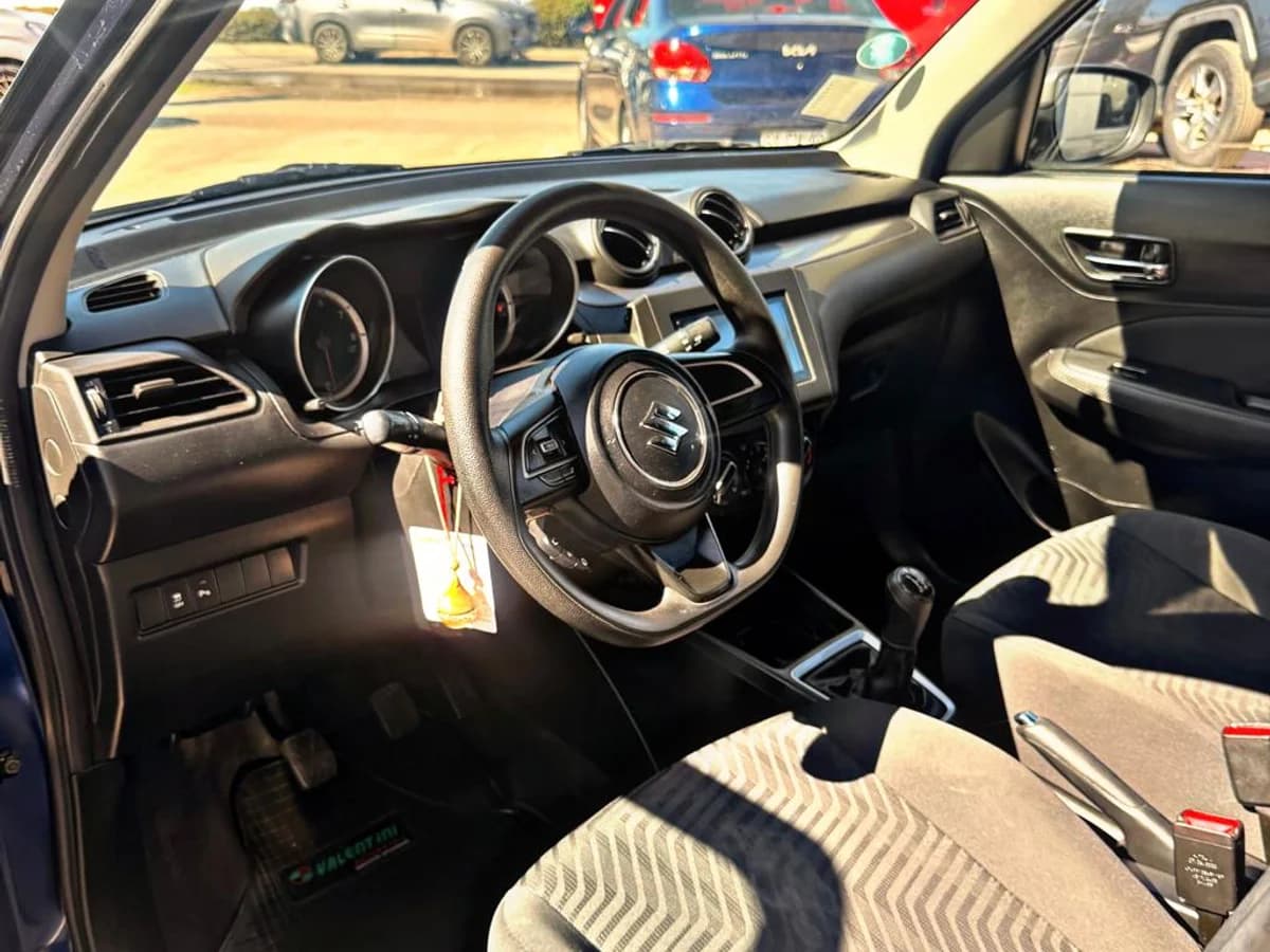 SUZUKI Swift 1.2L 2023 - Imagen 8