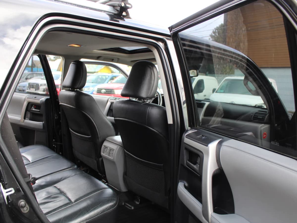 TOYOTA 4Runner 4.0 AT 2011 - Imagen 7