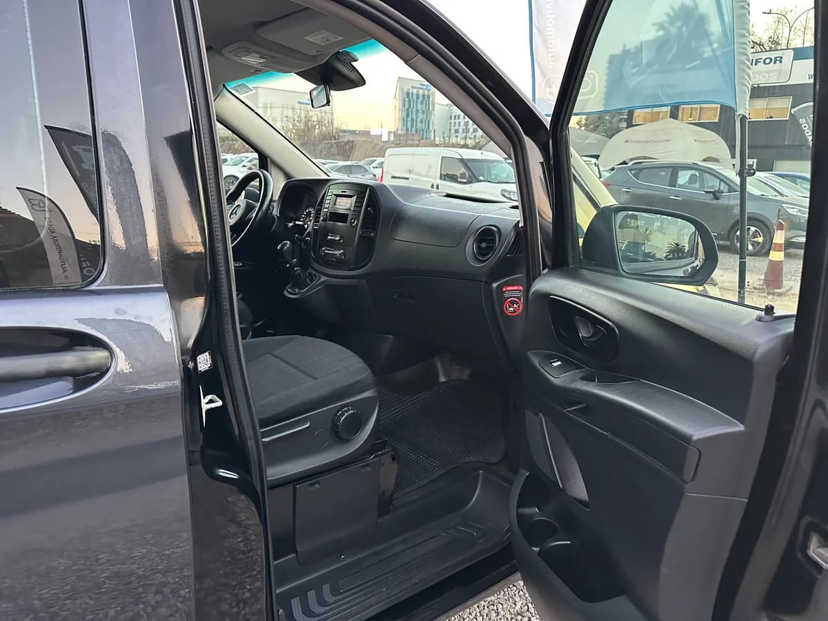 MERCEDES BENZ VITO 2.1 TOURER 114 CDI 9+1 DECRETO 80 2019 - Imagen 22
