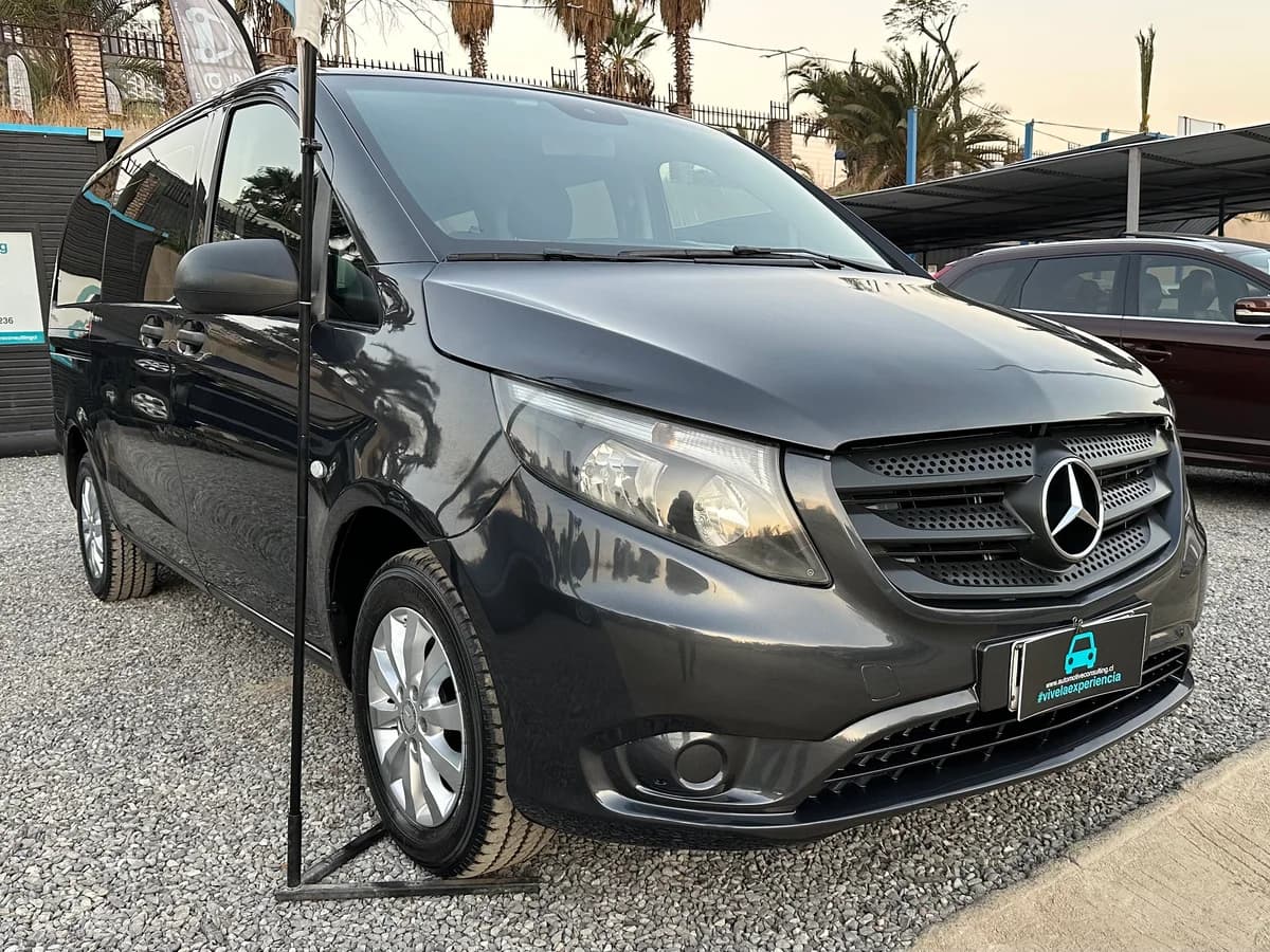 MERCEDES BENZ VITO 2.1 TOURER 114 CDI 9+1 DECRETO 80 2019 - Imagen 1