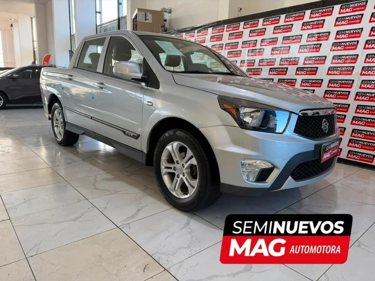 SSANGYONG Korando 2.0 E-XDI 2014 - Imagen 3