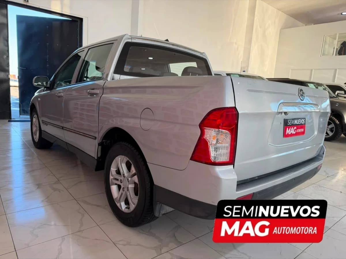 SSANGYONG Korando 2.0 E-XDI 2014 - Imagen 4