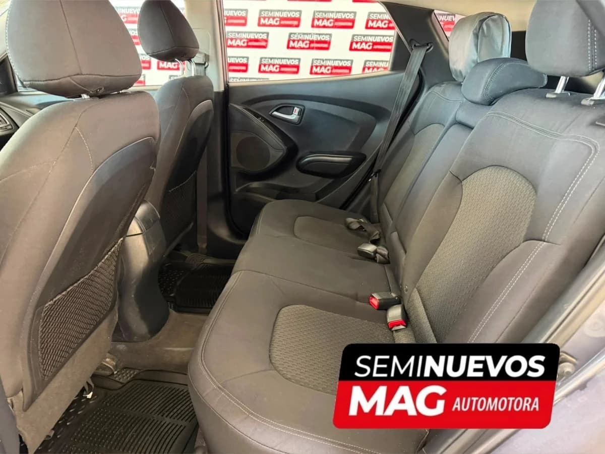 HYUNDAI Tucson GL 2.0 2013 - Imagen 8