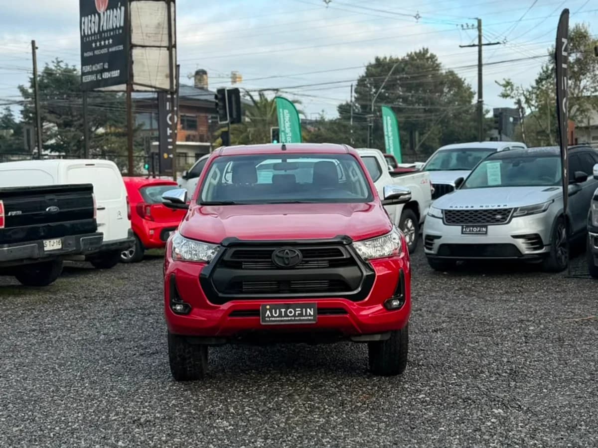 TOYOTA Hilux 2.8 DIESEL 2021 - Imagen 2