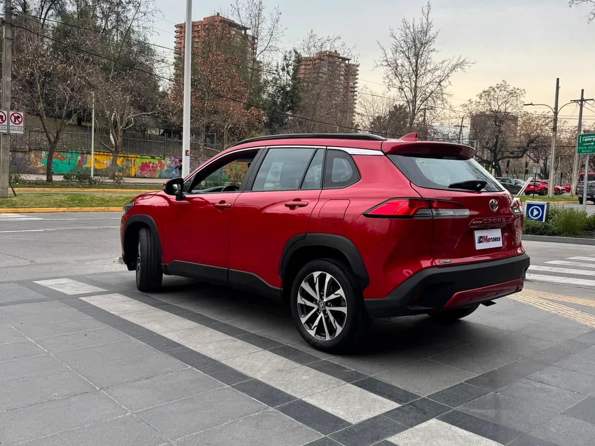 TOYOTA Corolla Cross 2.0 CVT 2022 - Imagen 3