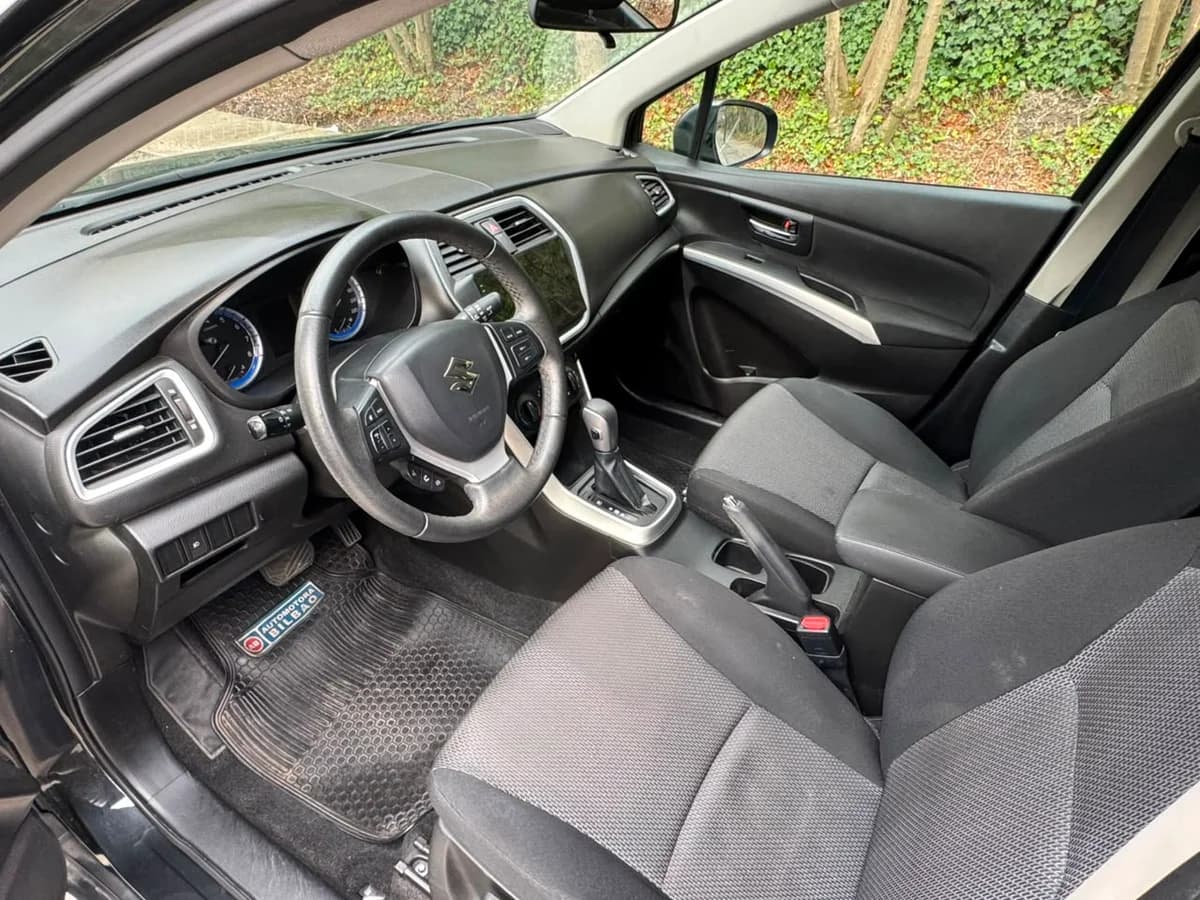 SUZUKI S CROSS 1.6L AUT GL HB AÑO 2016 - Imagen 6