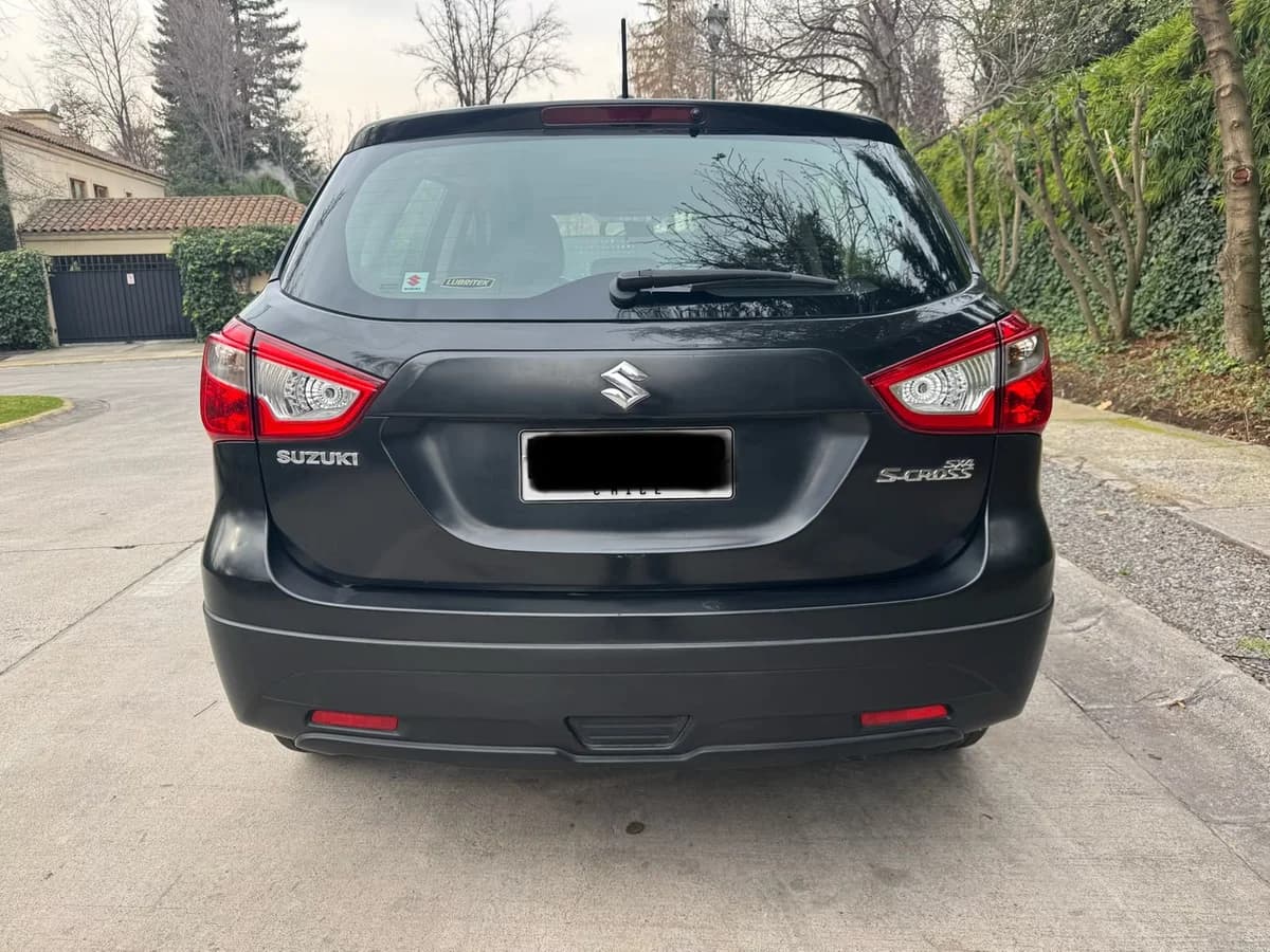 SUZUKI S CROSS 1.6L AUT GL HB AÑO 2016 - Imagen 10