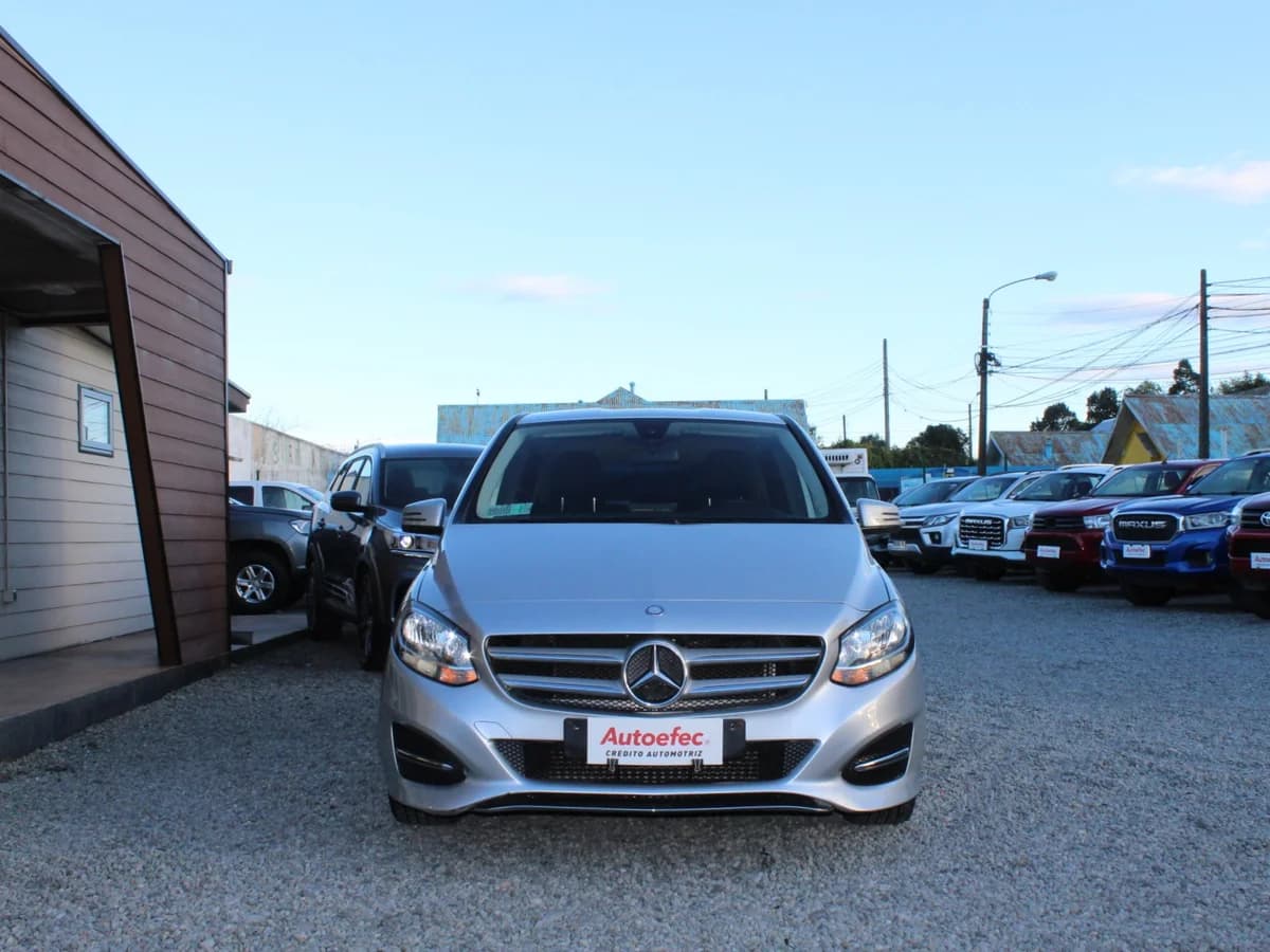 MERCEDES BENZ B180 1.6 BLUE EFFICIENCY 4X2 MT 5P 2016 - Imagen 3