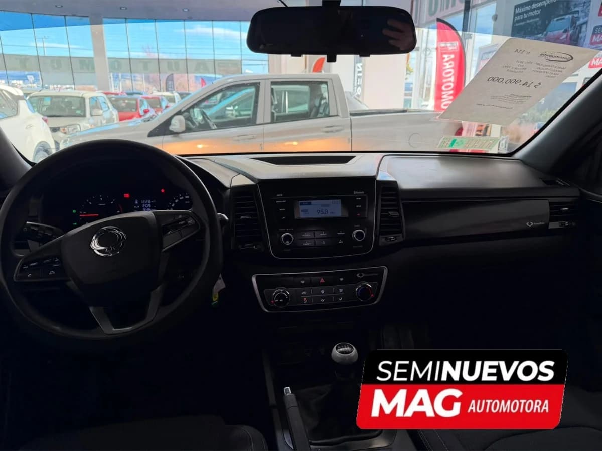 SSANGYONG MUSSO 4X4 2.2D 2019 - Imagen 7