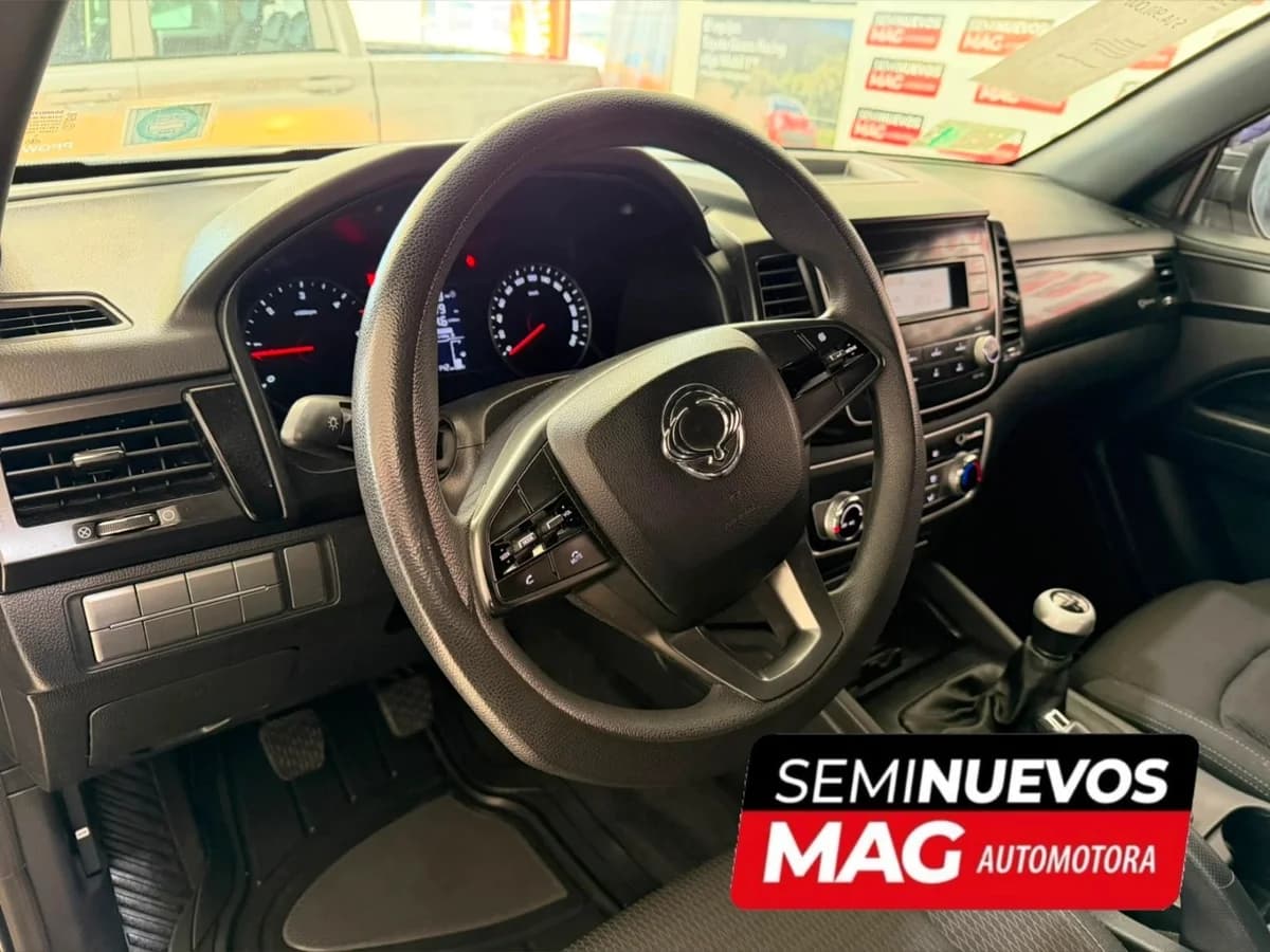 SSANGYONG MUSSO 4X4 2.2D 2019 - Imagen 8