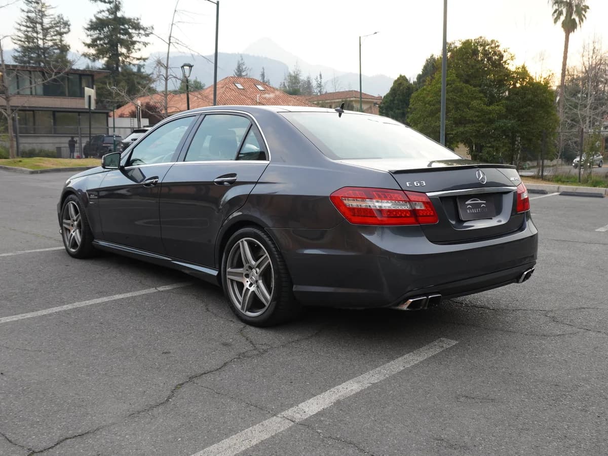 Mercedes Benz E 63 AMG Año 2011 - Imagen 7