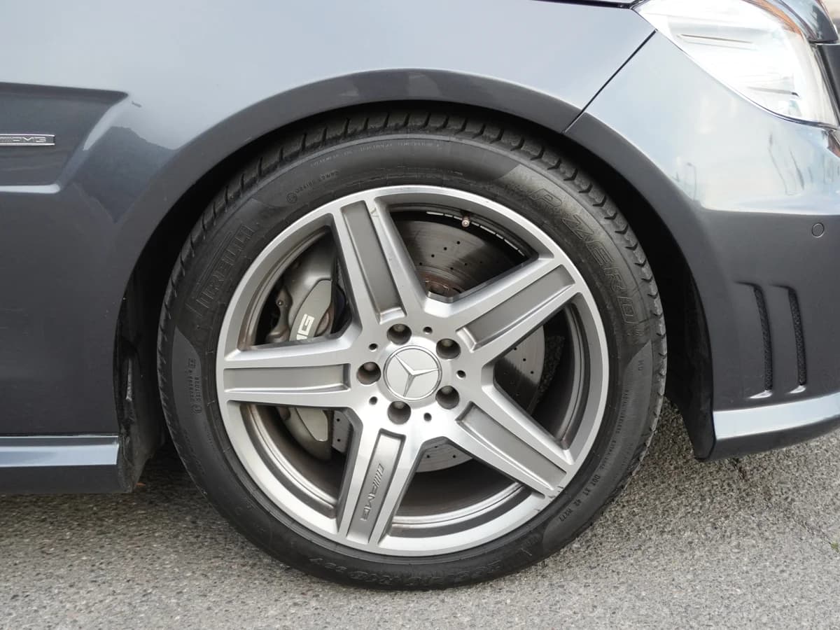 Mercedes Benz E 63 AMG Año 2011 - Imagen 13