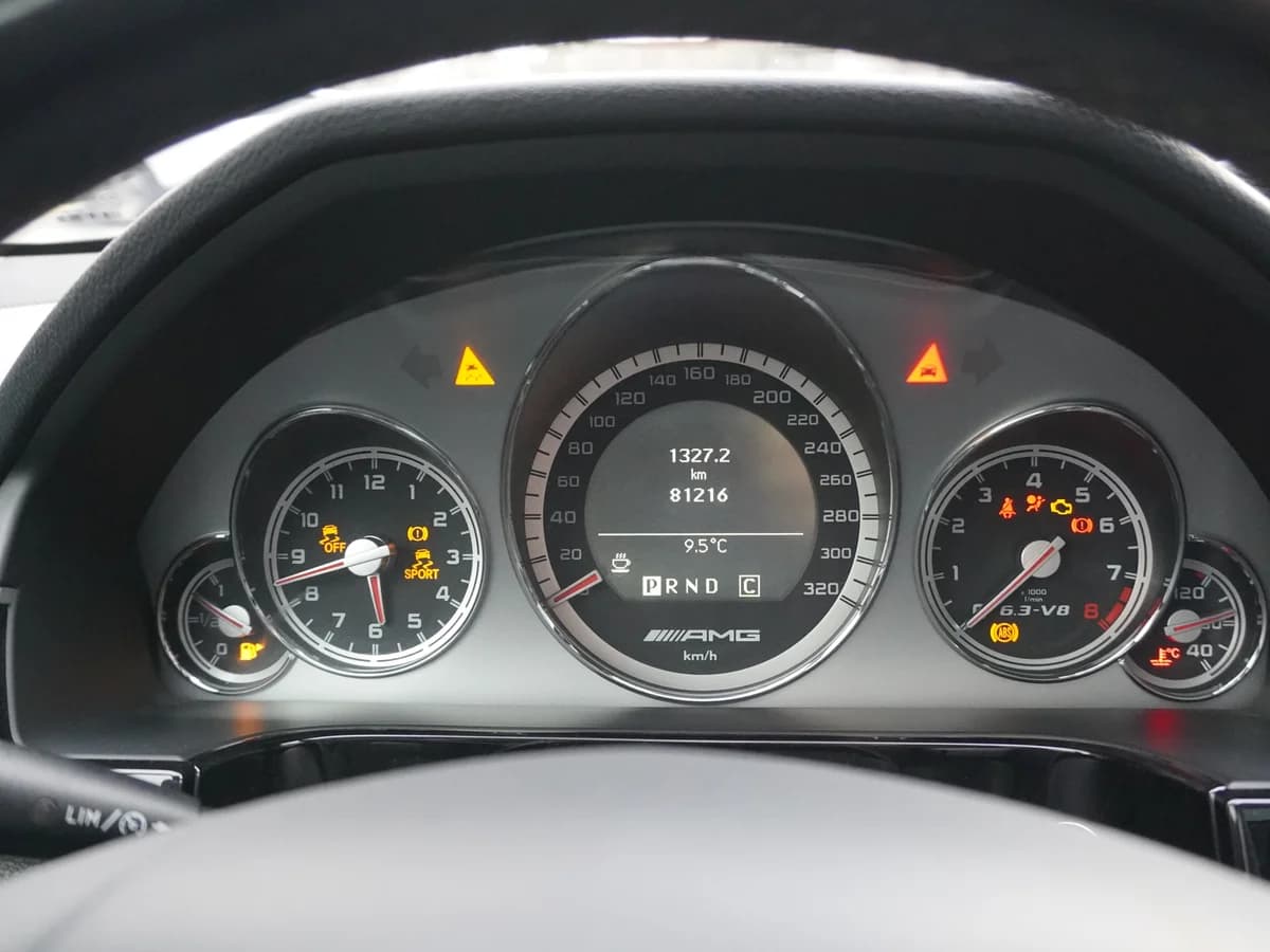 Mercedes Benz E 63 AMG Año 2011 - Imagen 30