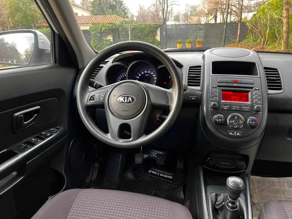 KIA Soul LX 1.6 2014 - Imagen 2