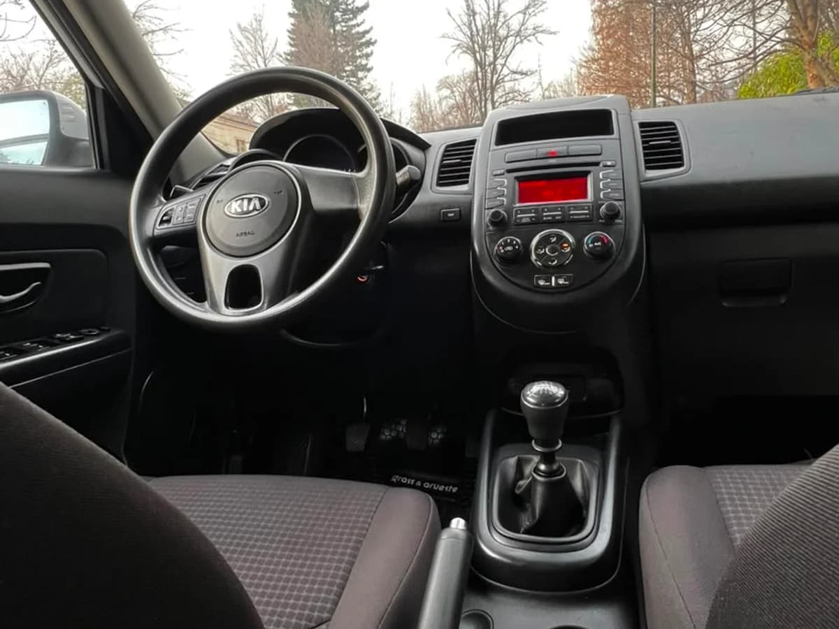 KIA Soul LX 1.6 2014 - Imagen 22
