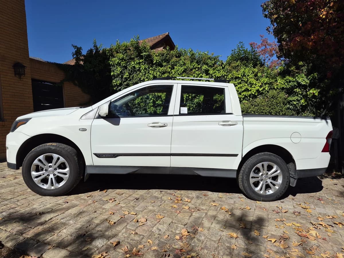 SSANGYONG Actyon 2.0 DIESEL aut 4X4 2017 - Imagen 5