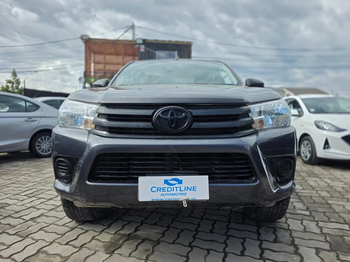 TOYOTA Hilux DX 4X4 2.4 2022 - Imagen 10