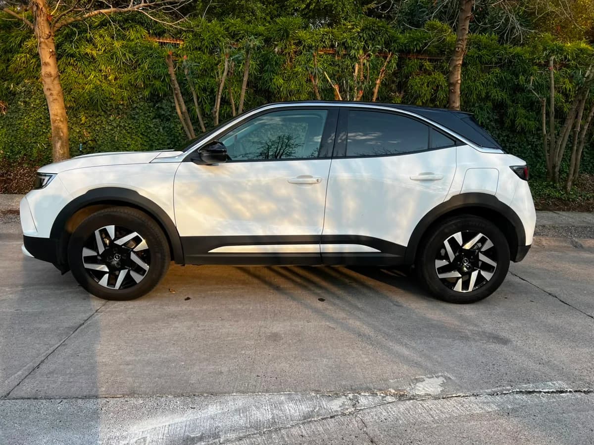 OPEL Mokka 1.2T Elegance AT8 año 2024 - Imagen 4