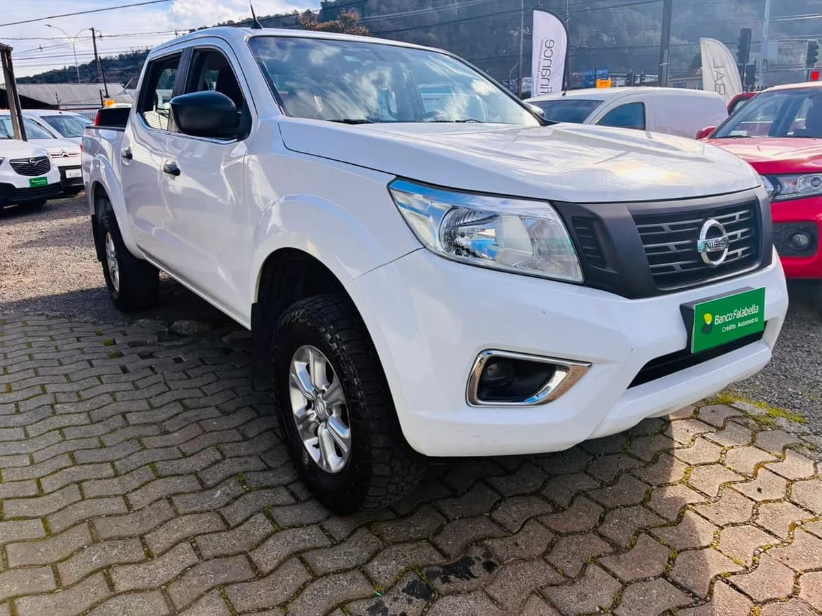 NISSAN Np300 2.3 S DIESEL 4WD CAB. SIM. MT 2P 2018 - Imagen 9