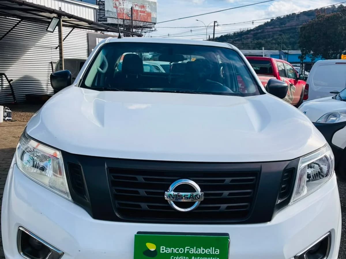 NISSAN Np300 2.3 S DIESEL 4WD CAB. SIM. MT 2P 2018 - Imagen 10