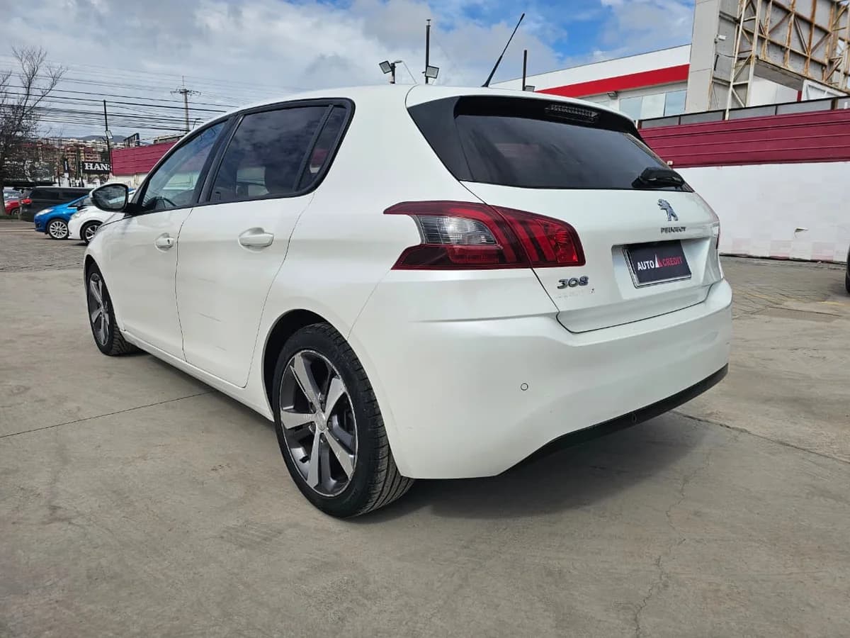 PEUGEOT 308 ALLURE BLUEHDI 1.5 2019 - Imagen 4