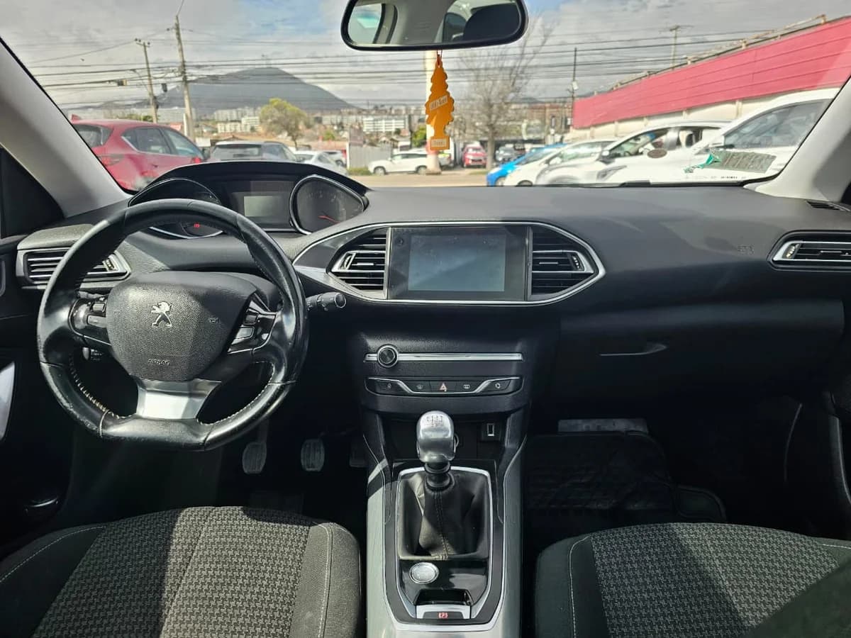 PEUGEOT 308 ALLURE BLUEHDI 1.5 2019 - Imagen 8