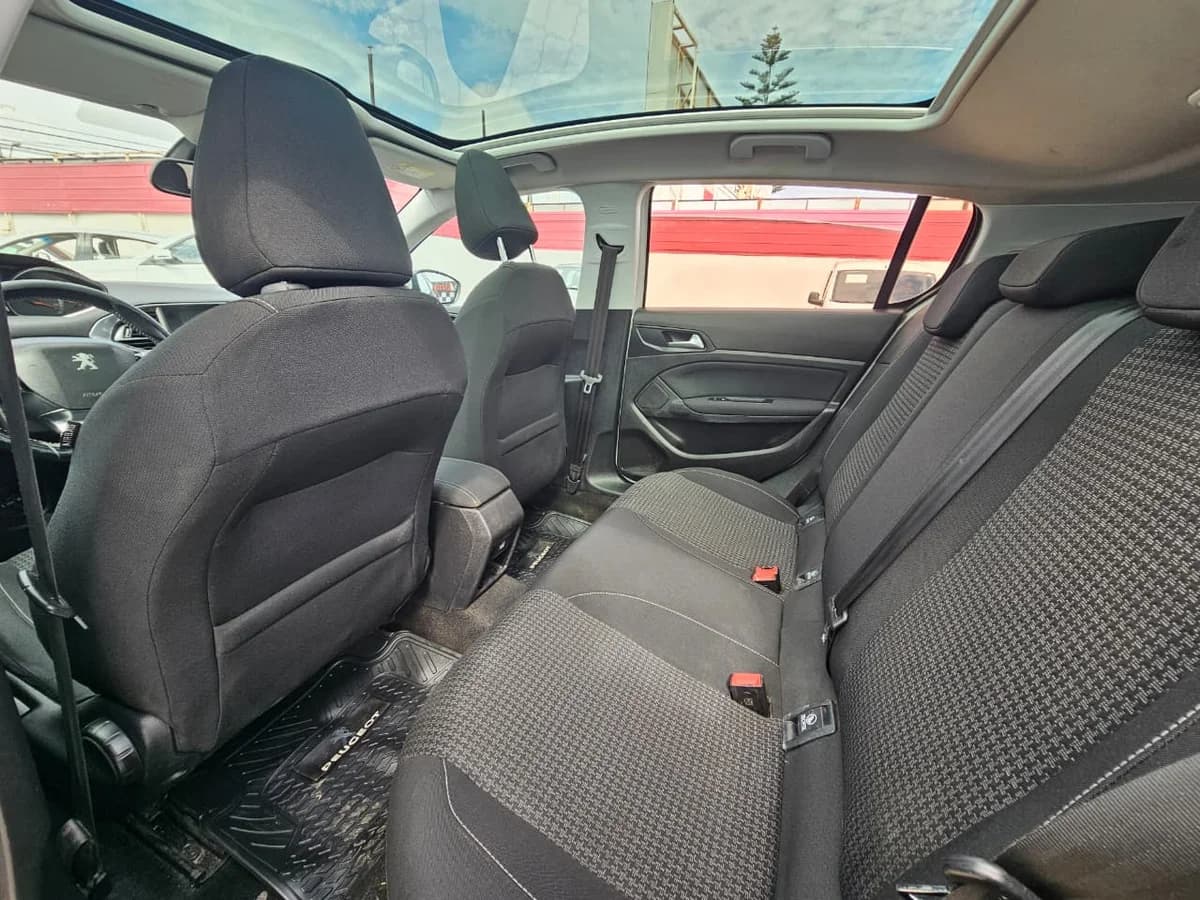 PEUGEOT 308 ALLURE BLUEHDI 1.5 2019 - Imagen 10