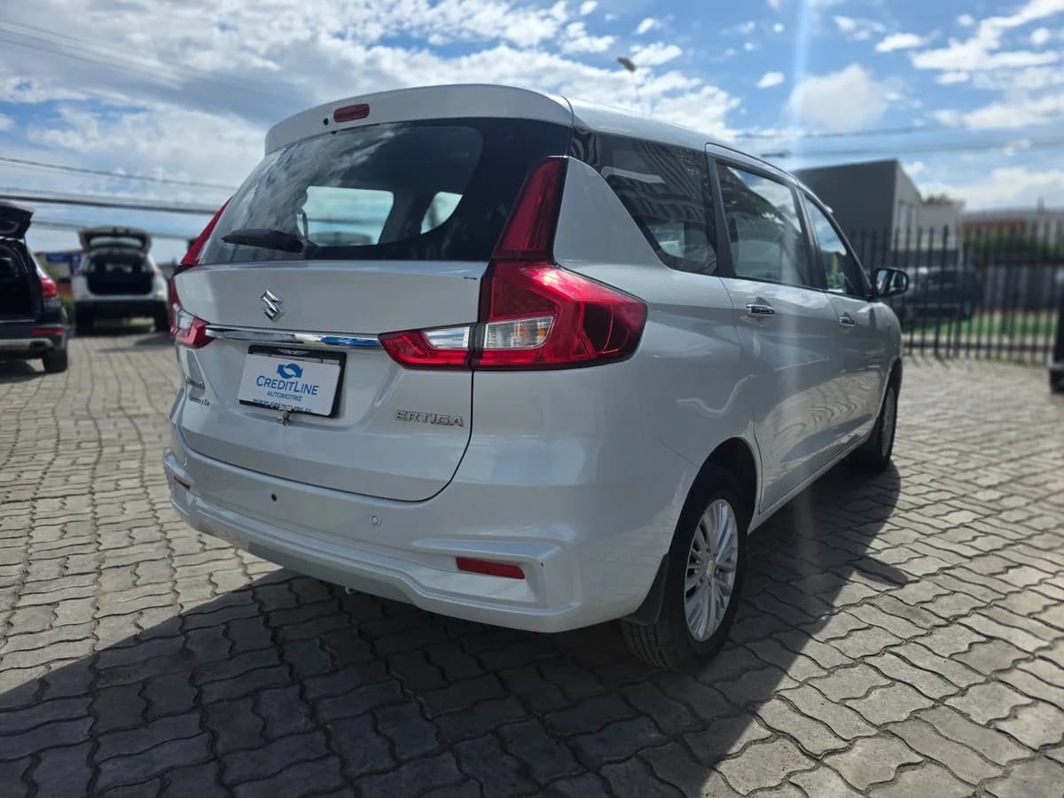 SUZUKI ERTIGA GLX 1.5 2020 - Imagen 2