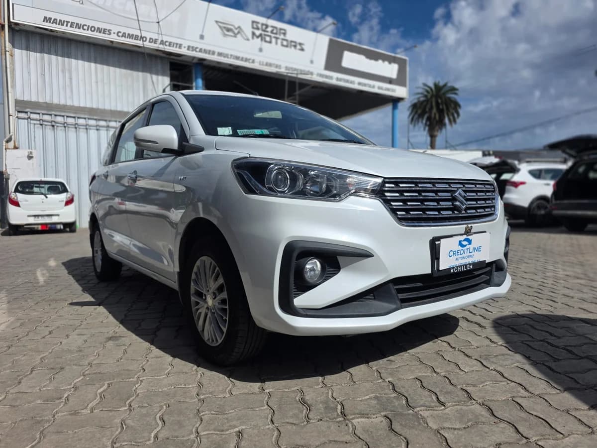SUZUKI ERTIGA GLX 1.5 2020 - Imagen 6