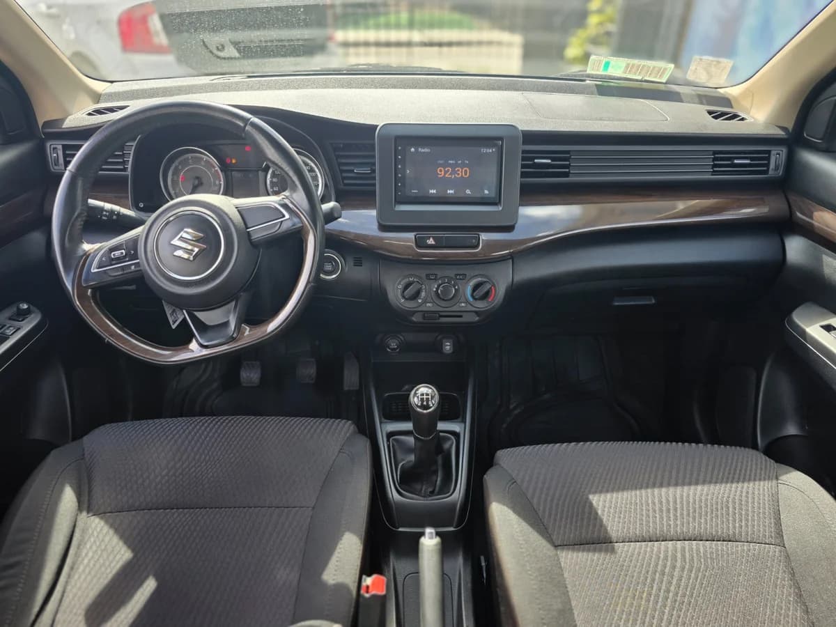 SUZUKI ERTIGA GLX 1.5 2020 - Imagen 7