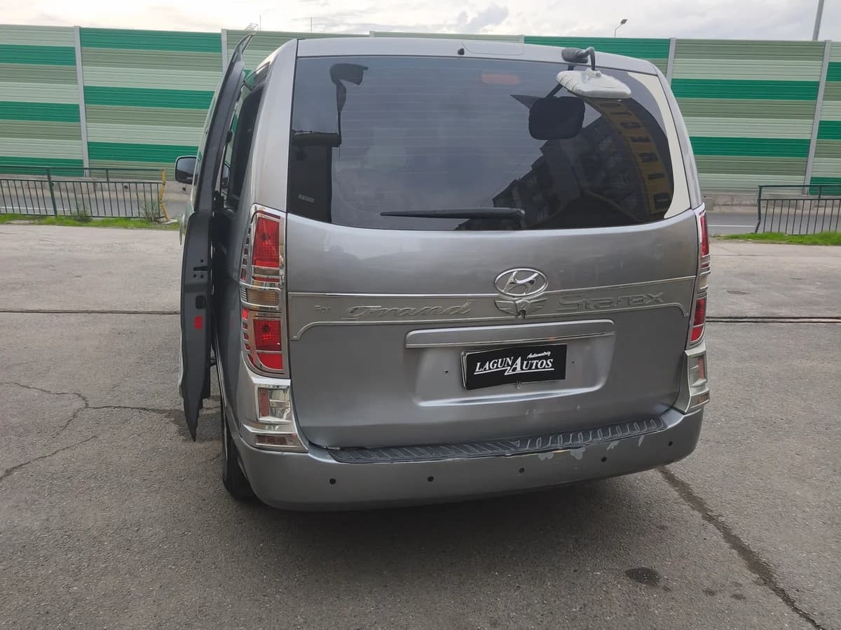 HYUNDAI Grand Starex 2.5 CLASE B CRDI 2011 - Imagen 8