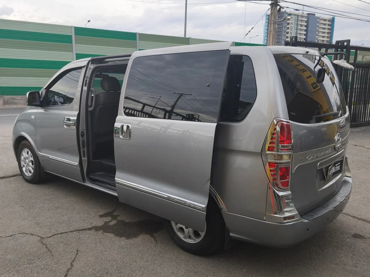 HYUNDAI Grand Starex 2.5 CLASE B CRDI 2011 - Imagen 10