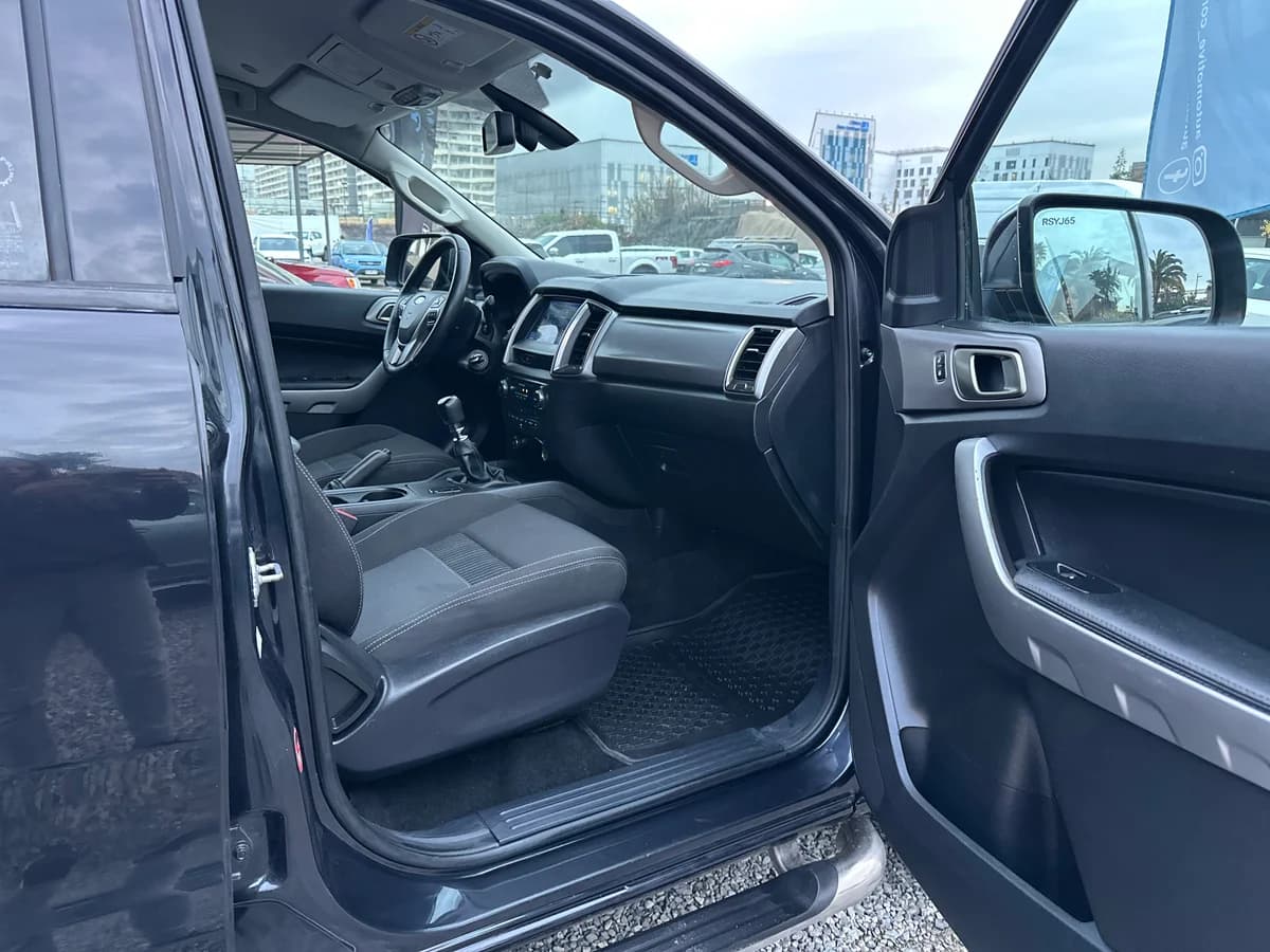 FORD Ranger XLT 3.2 2022 - Imagen 19