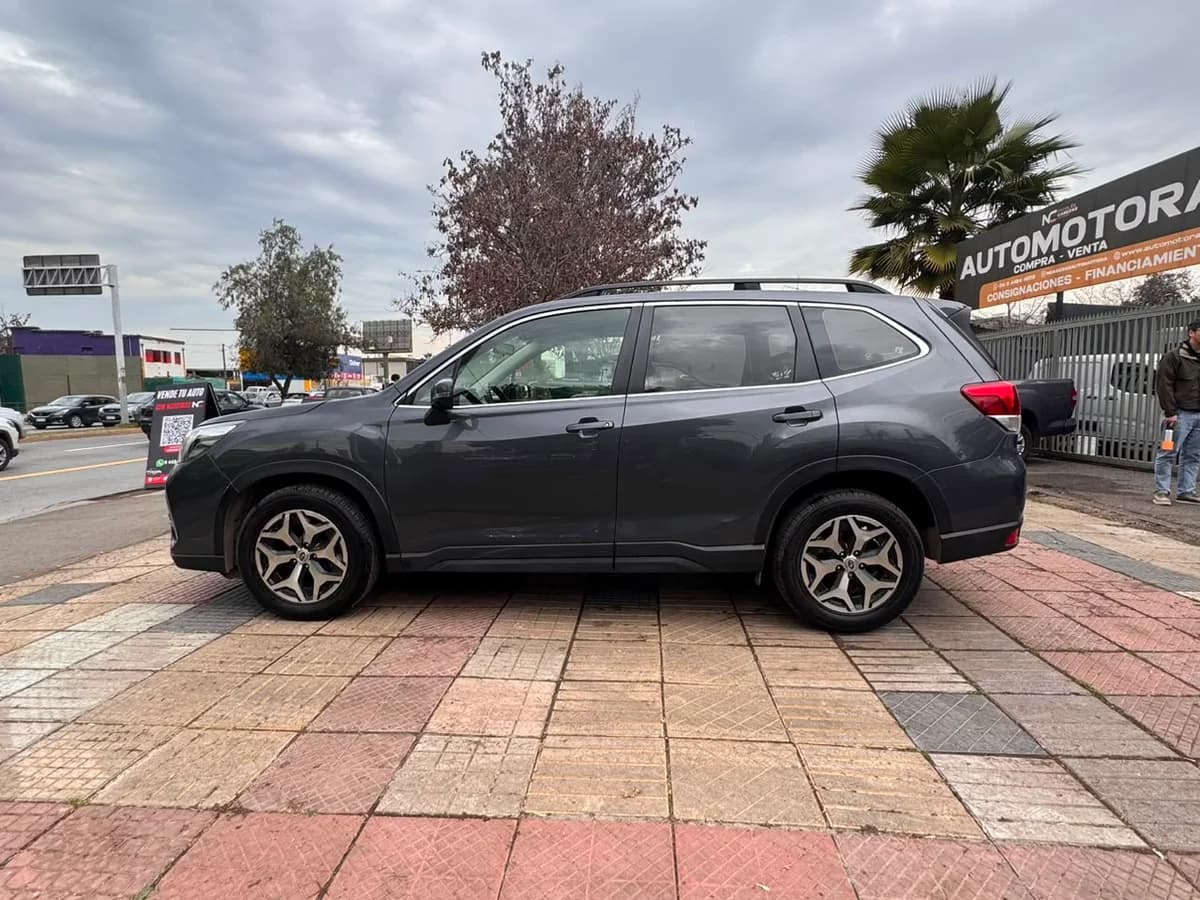 SUBARU Forester 2.0 CVT 2021 - Imagen 6