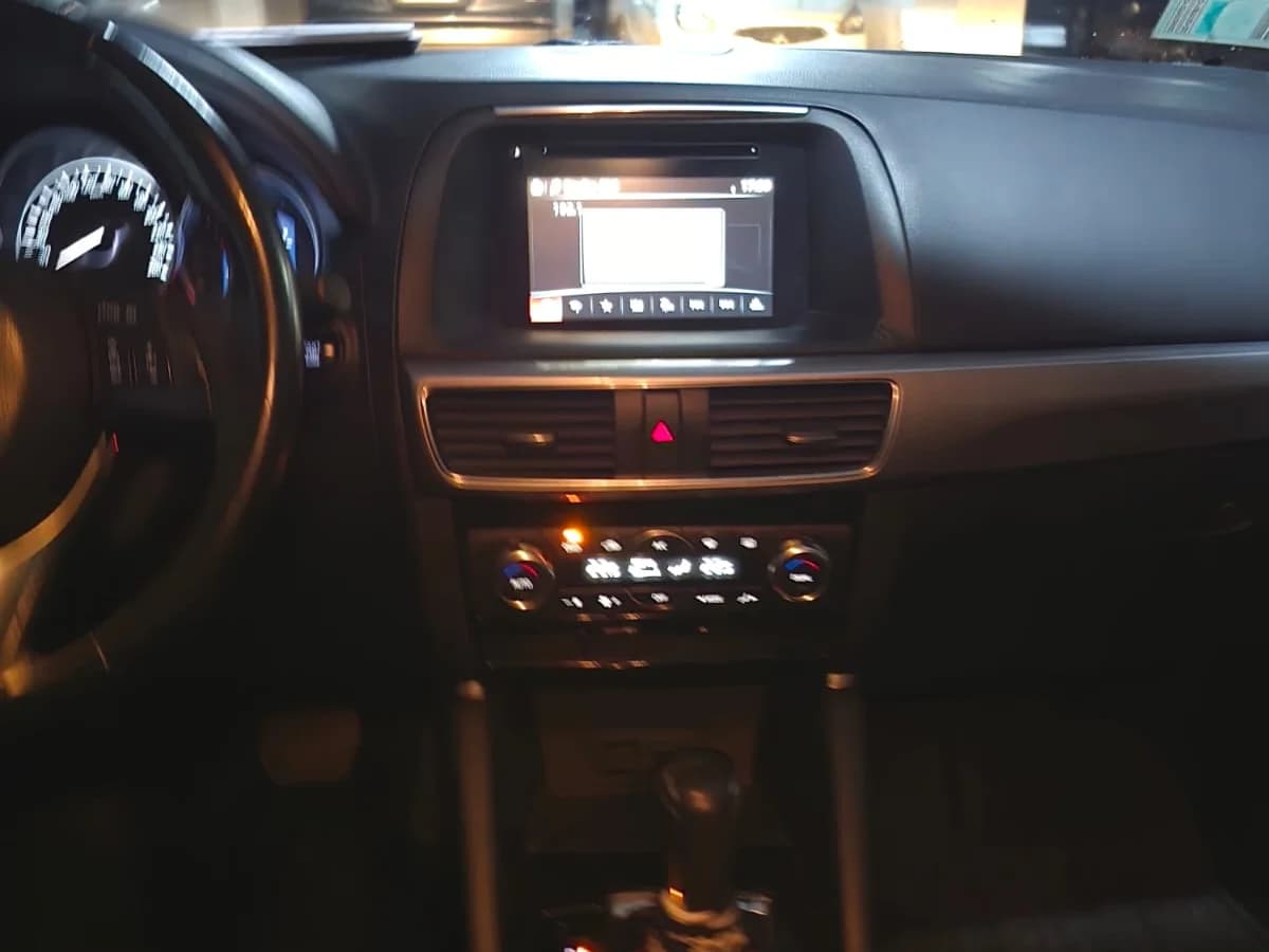 MAZDA Cx-5 2.0L AT R 4X2 año 2017 - Imagen 8