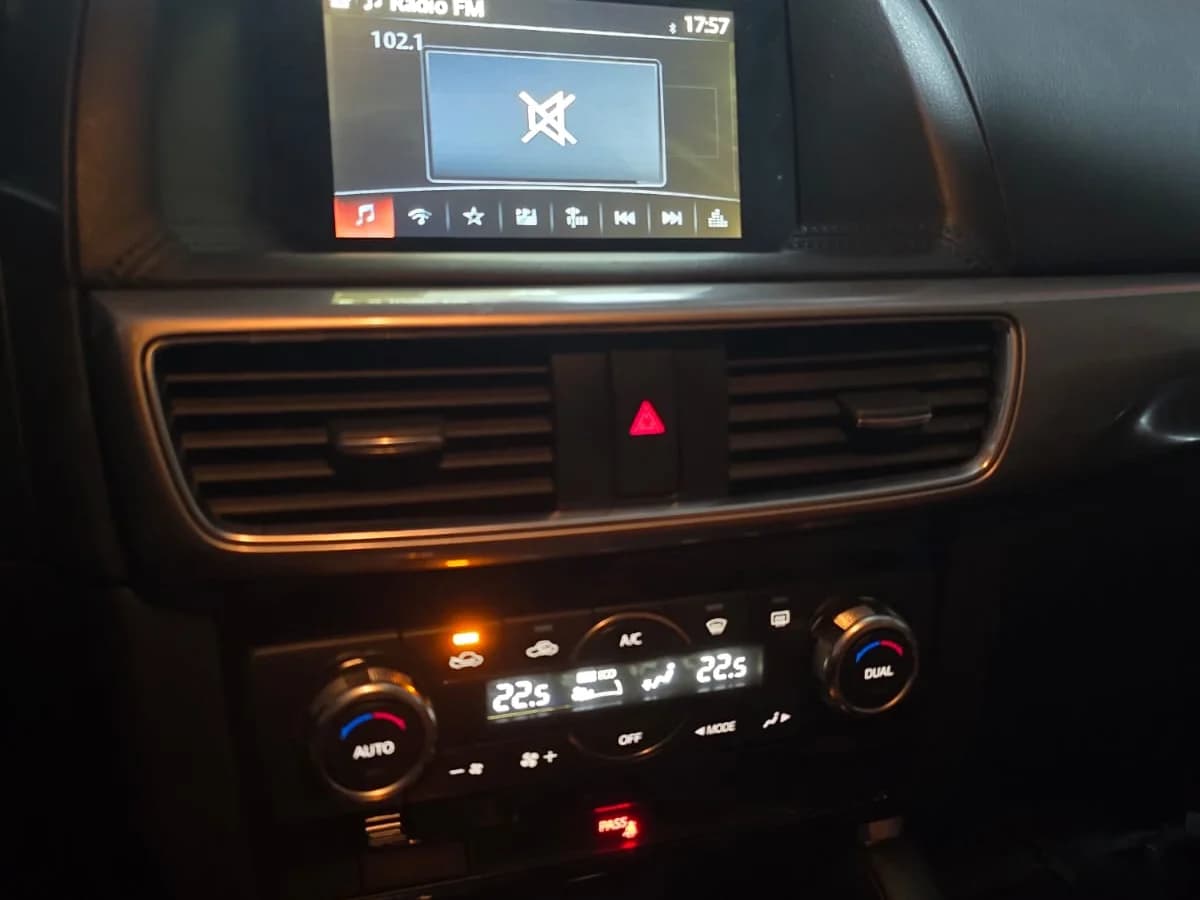 MAZDA Cx-5 2.0L AT R 4X2 año 2017 - Imagen 9