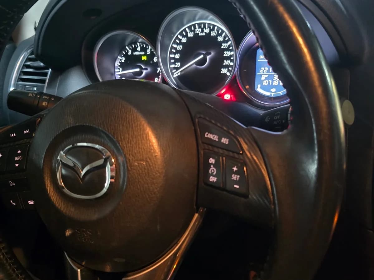 MAZDA Cx-5 2.0L AT R 4X2 año 2017 - Imagen 16