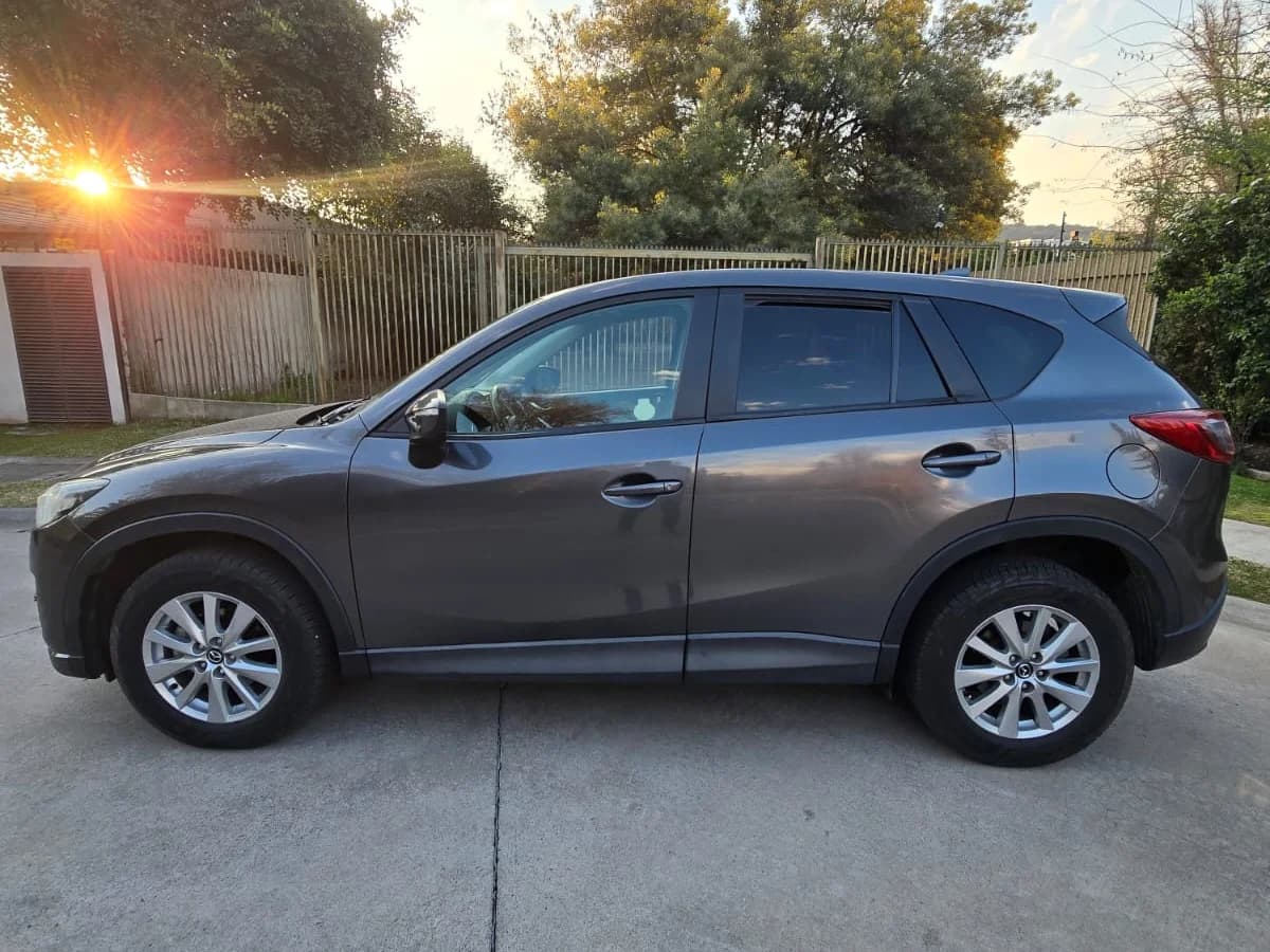 MAZDA Cx-5 2.0L AT R 4X2 año 2017 - Imagen 4