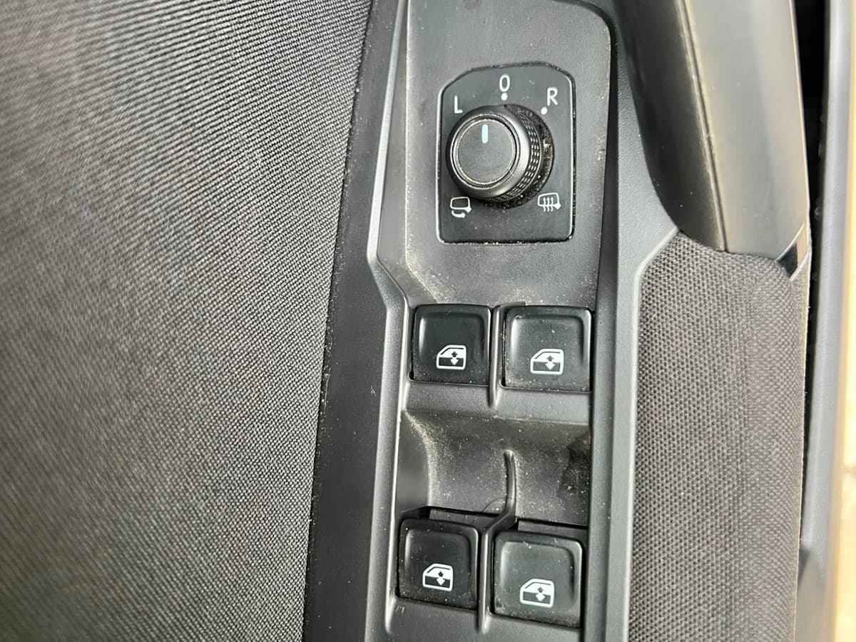 VOLKSWAGEN Tiguan TSI 1.4 AT COMFORTLINE 5p año 2019 - Imagen 14