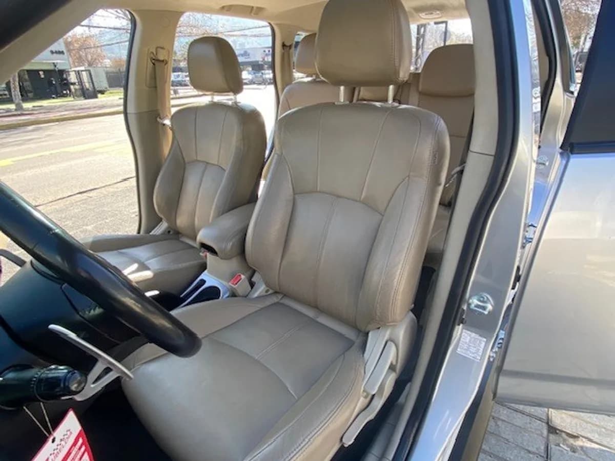 MITSUBISHI OUTLANDER 3.0 Autom. Paddle Shift 2010 - Imagen 19