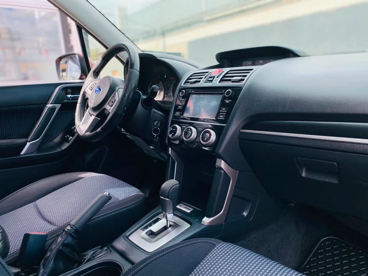 SUBARU Forester 2.0I CVT AWD 2017 - Imagen 12